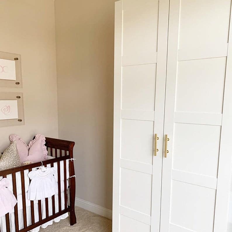 Poignée d'armoire carrée 12″