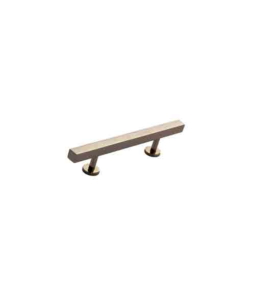 Cabinet Pull Square Bar 7″,7 inch pull handles for kitchen,pull handles for dresser drawers,brushed brass drawer pull handle,brass pull handle for kitchen cabinet,drawer pull,pulls 7 inch,Brass pull,7 inch pull,Hand crafted pull,square shape pull,pull for kitchens,pull for doors,pull for drawers,pull for Vanity,pull for Dressers,pull for Side tables,Brushed Brass pull,cabinet pulls 7 inch,square pull handle 7,square cabinet pulls,modern cabinet pulls,Kitchen hardware,Modern design pulls,Satin brass pulls,dresser pull handle,Cabinet handles,brass handles pull,vanity handles pull,Kitchen handles,Small drop handles
